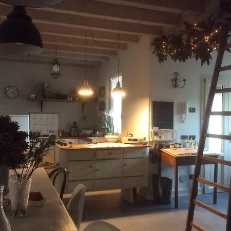 Bed & Breakfast Appartamento73 *